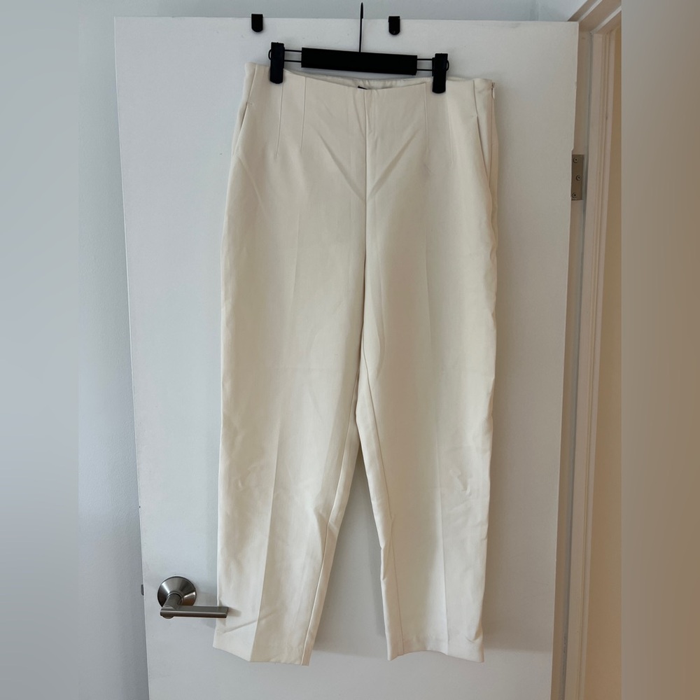 Dynamite Women’s Elegant Cream Dress Pants